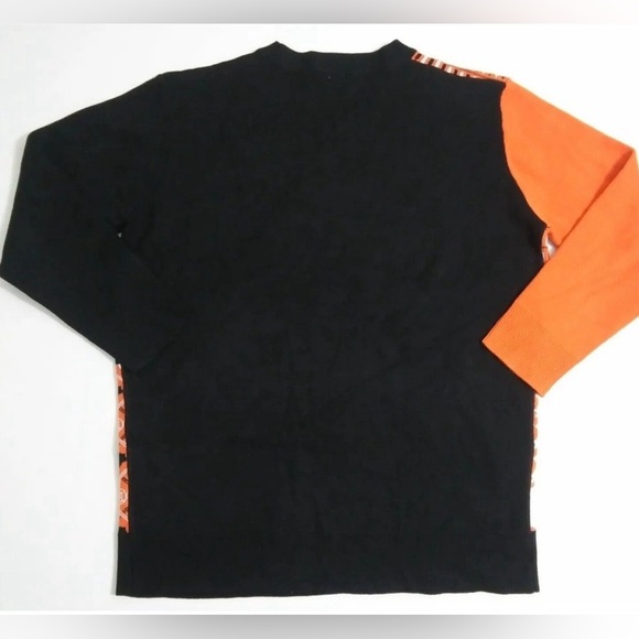 Tito’s Vodka Graphic Sweater Unisex XS Limited Edition Color Block Texas - Picture 2 of 7